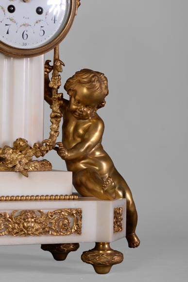 Louis XVI style little clock with putti by Perrineau Louis XVI style little clock with putti by Perrineau-3