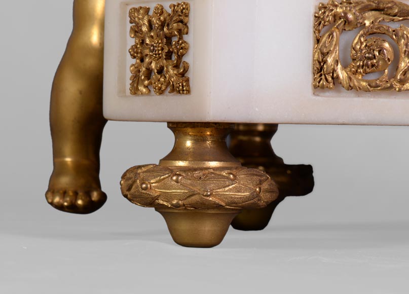 Louis XVI style little clock with putti by Perrineau Louis XVI style little clock with putti by Perrineau-10