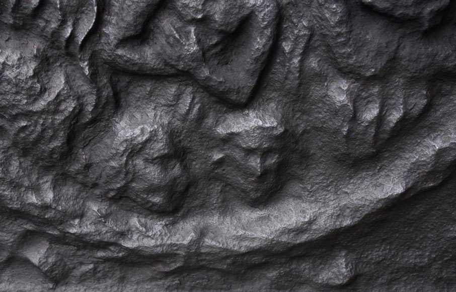 Cast iron fireback with the Damned burning in Hell  Cast iron fireback with the Damned burning in Hell -4