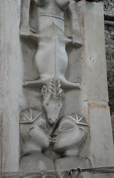 Set of ethnic style monumental decorative elements in plaster, 20th century Set of ethnic style monumental decorative elements in plaster, 20th century-6