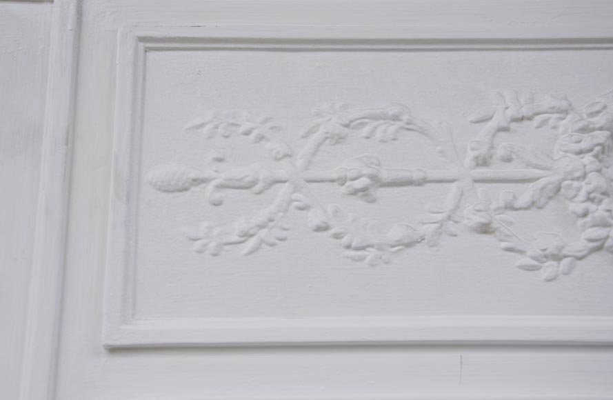 Antique Louis XVI style overmantel mirror with laurel branches frieze Antique Louis XVI style overmantel mirror with laurel branches frieze-2