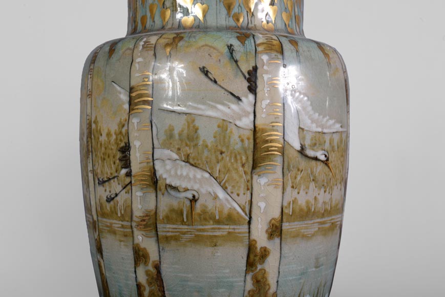 Manufacture KELLER & GUERIN in Luneville - pair of vases decorated with storks in flight in a lake landscape Manufacture KELLER & GUERIN in Luneville - pair of vases decorated with storks in flight in a lake landscape-2