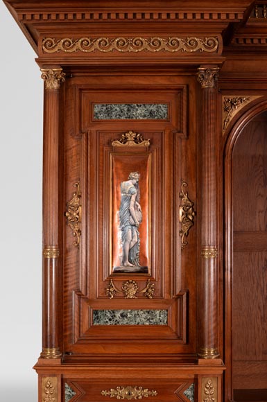 Édouard LIÈVRE (Author of the model, 1829 – 1886), Paul SORMANI (cabinetmaker, 1817 – 1874 or 1875) Neo-Renaissance ceremonial sideboard and buffet Édouard LIÈVRE (Author of the model, 1829 – 1886), Paul SORMANI (cabinetmaker, 1817 – 1874 or 1875) Neo-Renaissance ceremonial sideboard and buffet-2