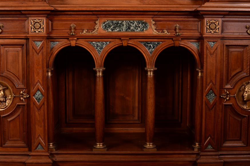 Édouard LIÈVRE (Author of the model, 1829 – 1886), Paul SORMANI (cabinetmaker, 1817 – 1874 or 1875) Neo-Renaissance ceremonial sideboard and buffet Édouard LIÈVRE (Author of the model, 1829 – 1886), Paul SORMANI (cabinetmaker, 1817 – 1874 or 1875) Neo-Renaissance ceremonial sideboard and buffet-9