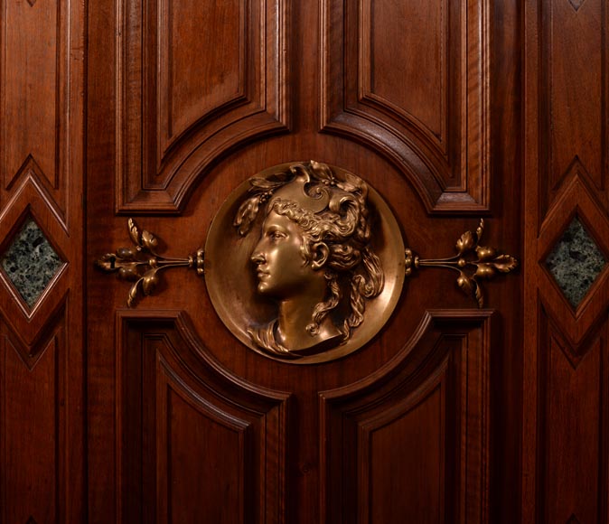 Édouard LIÈVRE (Author of the model, 1829 – 1886), Paul SORMANI (cabinetmaker, 1817 – 1874 or 1875) Neo-Renaissance ceremonial sideboard and buffet Édouard LIÈVRE (Author of the model, 1829 – 1886), Paul SORMANI (cabinetmaker, 1817 – 1874 or 1875) Neo-Renaissance ceremonial sideboard and buffet-11