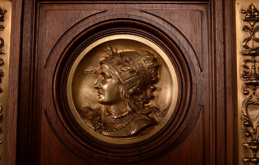 Édouard LIÈVRE (Author of the model, 1829 – 1886), Paul SORMANI (cabinetmaker, 1817 – 1874 or 1875) Neo-Renaissance ceremonial sideboard and buffet Édouard LIÈVRE (Author of the model, 1829 – 1886), Paul SORMANI (cabinetmaker, 1817 – 1874 or 1875) Neo-Renaissance ceremonial sideboard and buffet-14