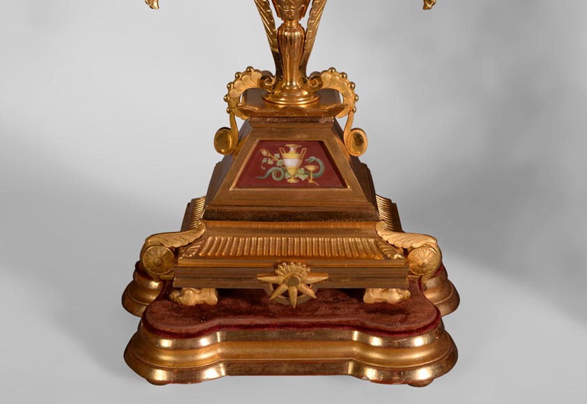 Neo-Pompeian style clock set made out of gilded bronze and red ceramic Neo-Pompeian style clock set made out of gilded bronze and red ceramic-9