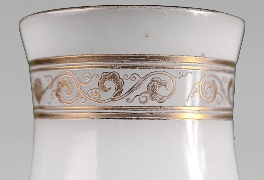 Baccarat, Pair of vases with wading birds, circa 1880 Baccarat, Pair of vases with wading birds, circa 1880-5