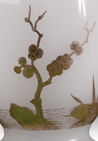 Baccarat, Pair of vases with wading birds, circa 1880 Baccarat, Pair of vases with wading birds, circa 1880-9