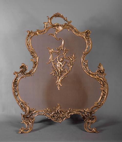 Louis XV style firescreen with Cupid in bronze, 1970's Louis XV style firescreen with Cupid in bronze, 1970's-0