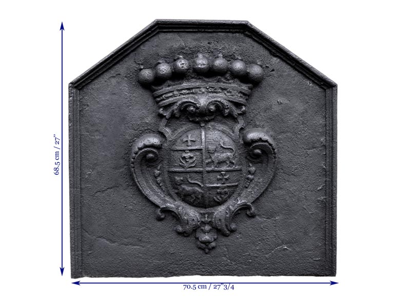 Antique cast iron fireback with the Joly family coat of arms, 18th century  Antique cast iron fireback with the Joly family coat of arms, 18th century -7
