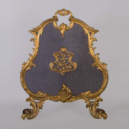 Beautiful antique Louis XV style firescreen in gilt bronze with olive branches