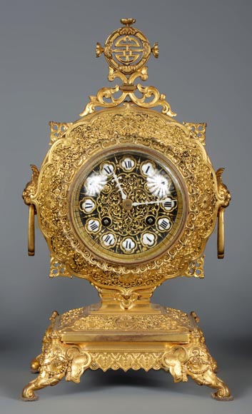 Ferdinand BARBEDIENNE (attributed to) - Gilded bronze set clock in the taste of Japan Ferdinand BARBEDIENNE (attributed to) - Gilded bronze set clock in the taste of Japan-3
