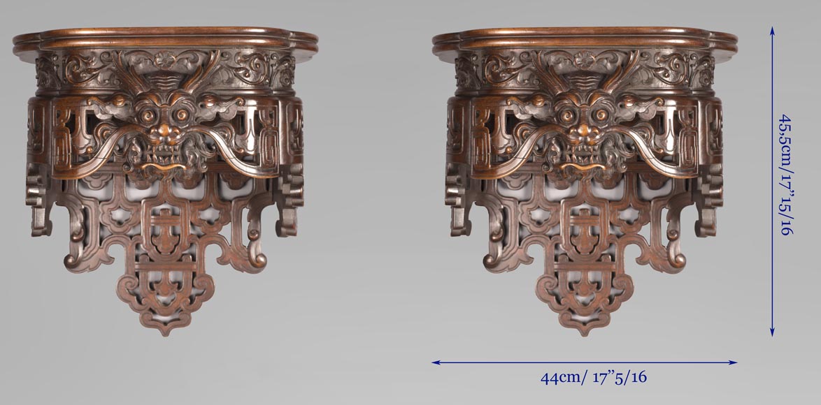 Pair of Far Eastern wall brackets with dragon decoration. Pair of Far Eastern wall brackets with dragon decoration.-6