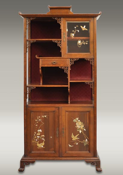 Japanese style display cabinet with birds Japanese style display cabinet with birds-0