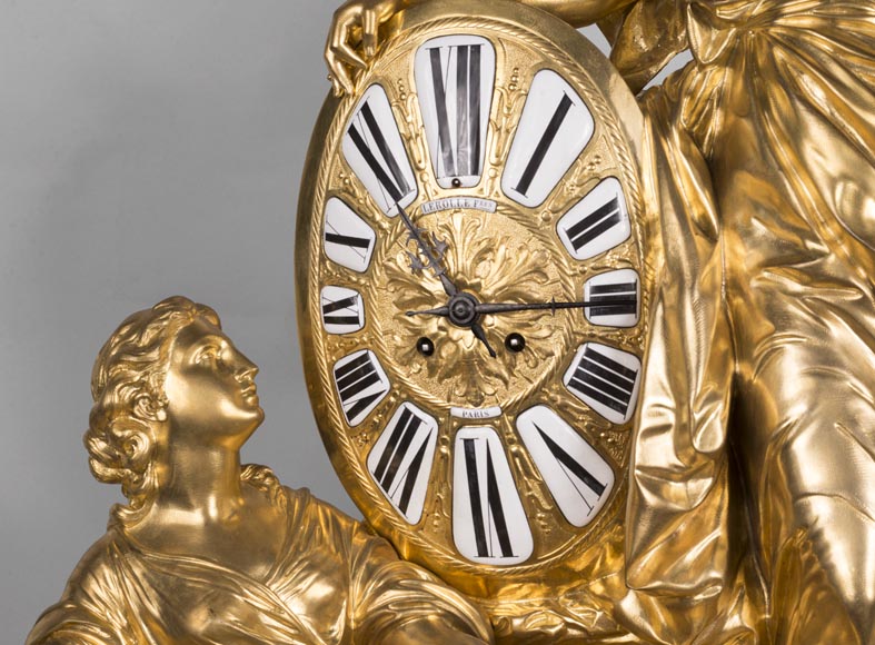 Gilded bronze clock, signed LEROLLE Frères Paris, showing Minerva presenting her shield Gilded bronze clock, signed LEROLLE Frères Paris, showing Minerva presenting her shield-7