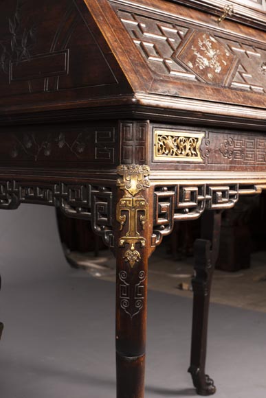 Gabriel VIARDOT (1830-1906) - A small Japanese style secretary Gabriel VIARDOT (1830-1906) - A small Japanese style secretary-12