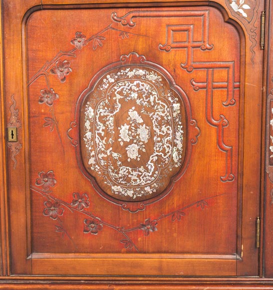 Display cabinet inspired by the Far East Display cabinet inspired by the Far East-4