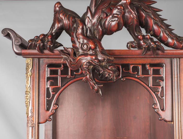 Display cabinet inspired by the Far East Display cabinet inspired by the Far East-16