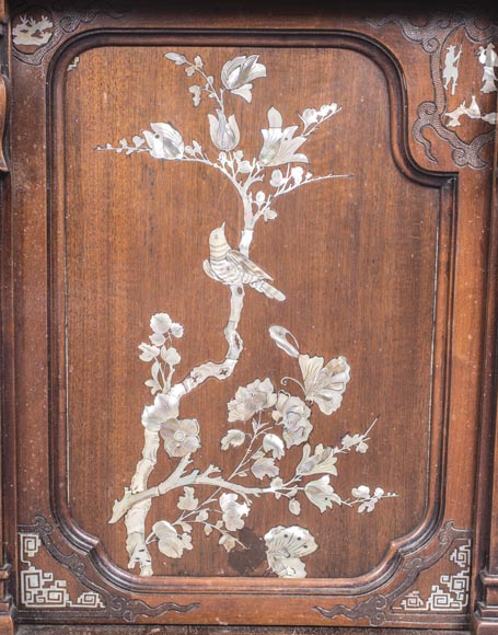 Important japanese style pedestal desk with dragons decoration Important japanese style pedestal desk with dragons decoration-6