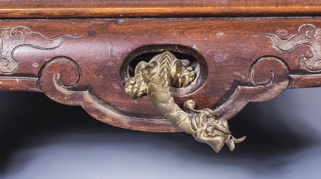 Important japanese style pedestal desk with dragons decoration Important japanese style pedestal desk with dragons decoration-9