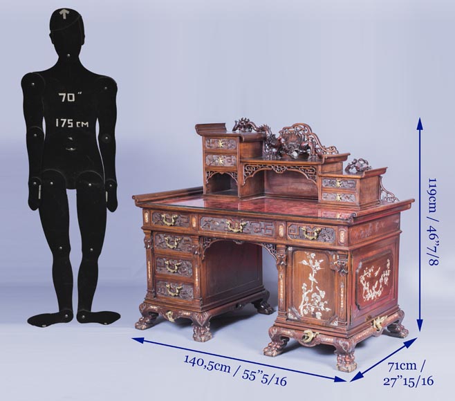 Important japanese style pedestal desk with dragons decoration Important japanese style pedestal desk with dragons decoration-13