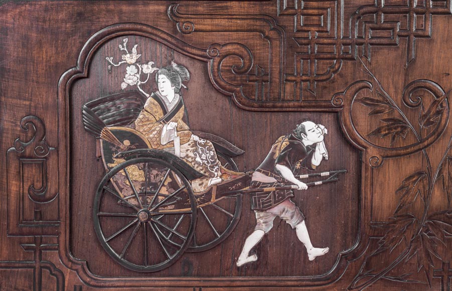 A bed inspired by the Far East, decorated with a tuk-tuk A bed inspired by the Far East, decorated with a tuk-tuk-2