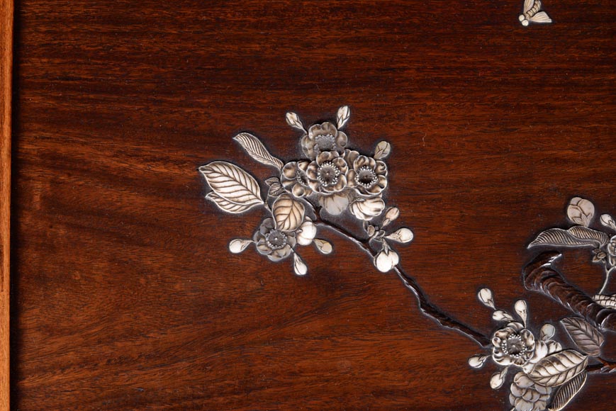 Gabriel Viardot (attributed to), Japanese table with bones birds marquetery, circa 1870-1880 Gabriel Viardot (attributed to), Japanese table with bones birds marquetery, circa 1870-1880-11