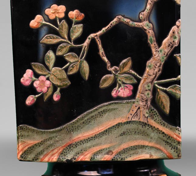 BACCARAT, Pair of vases with Japanese decoration of flowering trees and birds, circa 1880 BACCARAT, Pair of vases with Japanese decoration of flowering trees and birds, circa 1880-5