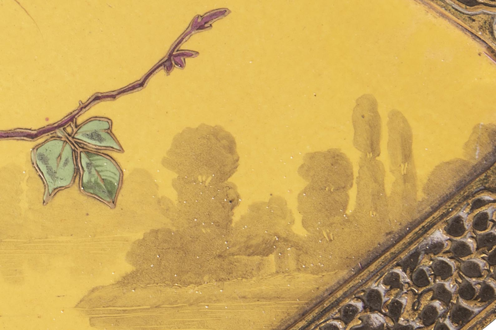 Earthenware dish with bird decoration, mounted in bronze Earthenware dish with bird decoration, mounted in bronze-4