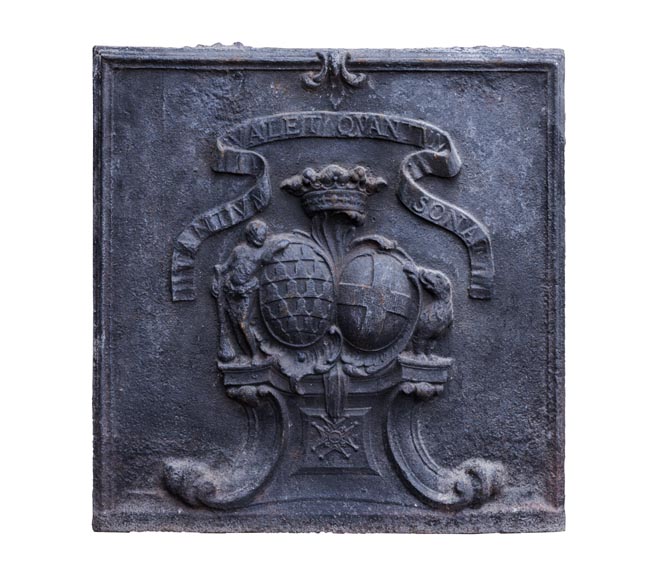 Beautiful cast iron fireback with the wedding coat of arms of the marquis de Vichy and Claude-Josèphe-Marie de Saint-Georges Beautiful cast iron fireback with the wedding coat of arms of the marquis de Vichy and Claude-Josèphe-Marie de Saint-Georges-0