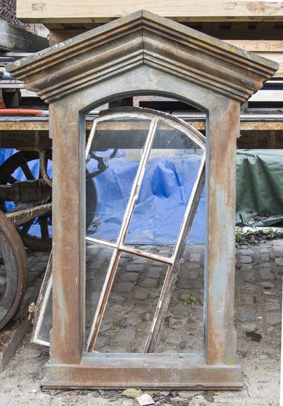 Set of four cast iron window frames Set of four cast iron window frames-2