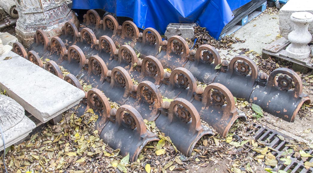 Set of terracotta ridge tiles Set of terracotta ridge tiles-2