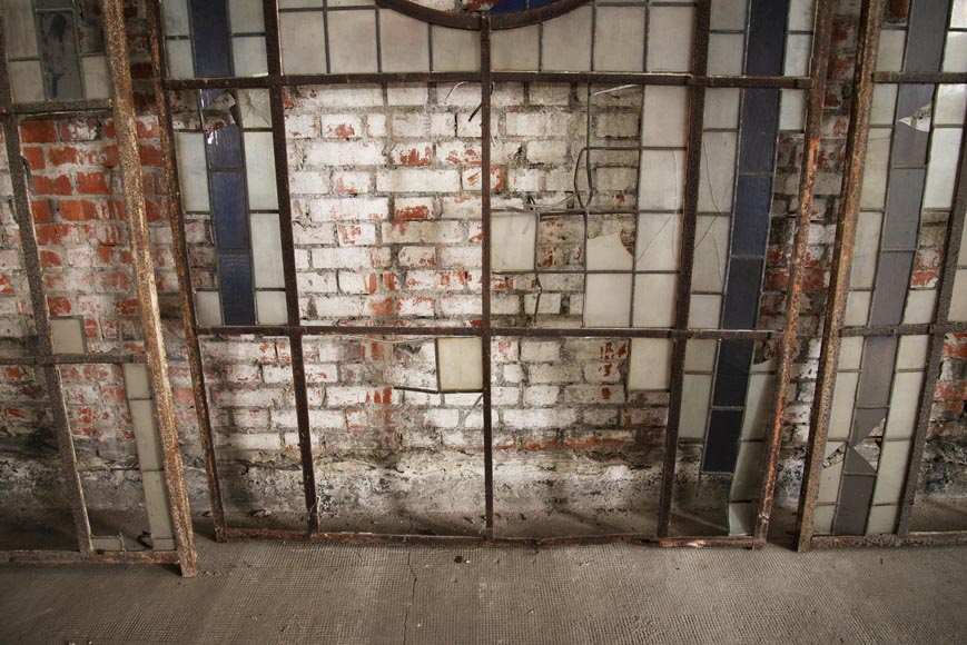 Important set of 20th century Art Deco style stained glass windows Important set of 20th century Art Deco style stained glass windows-5