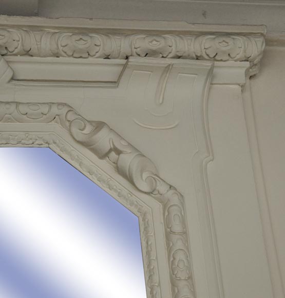 An antique mirror in the Napoleon III style, pediment decorated with a lion's head An antique mirror in the Napoleon III style, pediment decorated with a lion's head-3