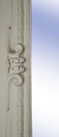 An antique mirror in the Napoleon III style, pediment decorated with a lion's head An antique mirror in the Napoleon III style, pediment decorated with a lion's head-4