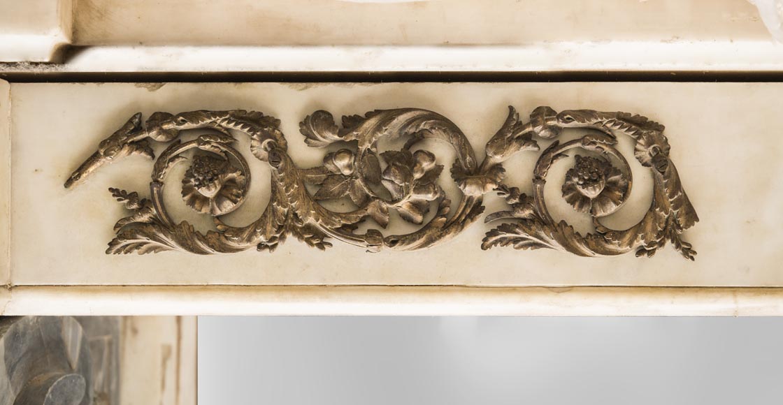 Napoleon III console in statuary and Turquin Blue marbles with bronze decorations Napoleon III console in statuary and Turquin Blue marbles with bronze decorations-1