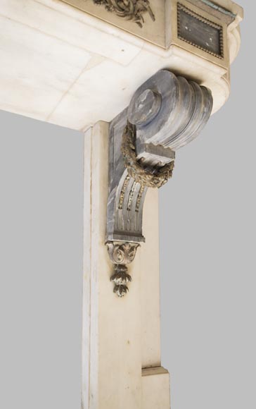 Napoleon III console in statuary and Turquin Blue marbles with bronze decorations Napoleon III console in statuary and Turquin Blue marbles with bronze decorations-4