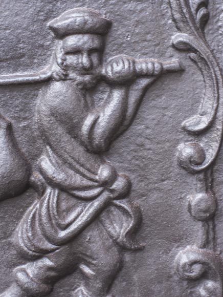 Small modern fireback, decorated with a hunting return Small modern fireback, decorated with a hunting return-3