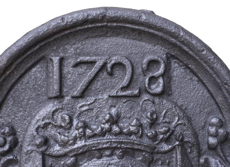 Fireback with La Porte-Mazarin family's coat of arms dated 1728 Fireback with La Porte-Mazarin family's coat of arms dated 1728-1
