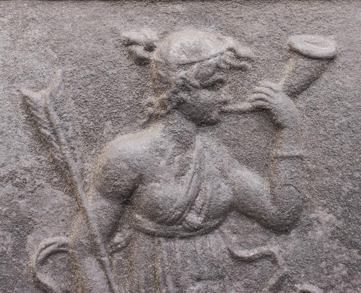 Modern fireback with Diana the Huntress Modern fireback with Diana the Huntress-2