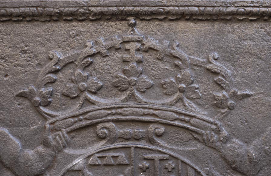 18th century fireback with the coat of arms of Leopold I Duke of Lorraine 18th century fireback with the coat of arms of Leopold I Duke of Lorraine-3