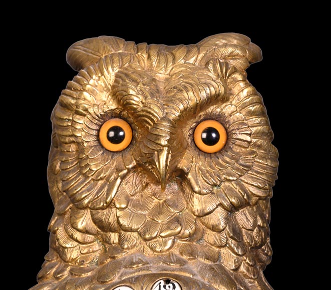 France, Gilt bronze owl clock, late 19th century France, Gilt bronze owl clock, late 19th century-1