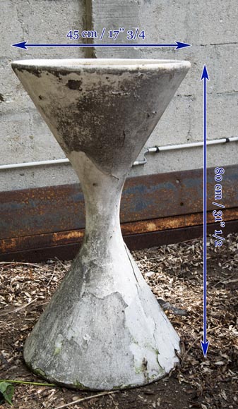 Pair of planters model  Pair of planters model