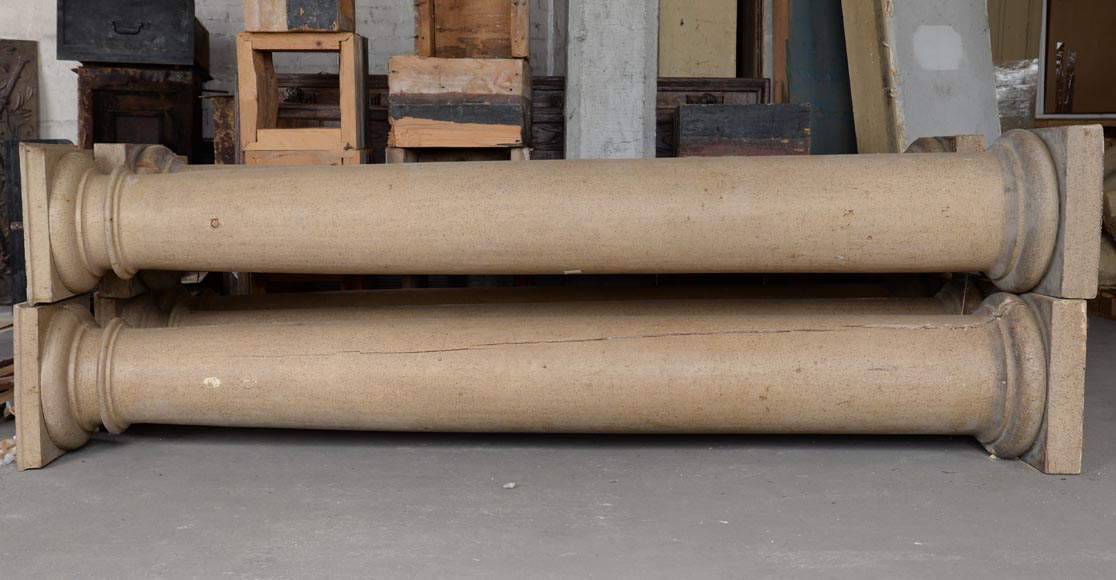 Batch of six antic Doric columns Batch of six antic Doric columns-3