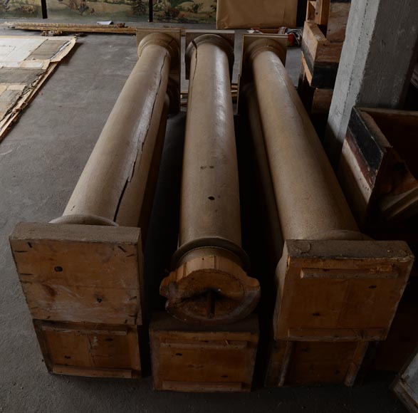 Batch of six antic Doric columns Batch of six antic Doric columns-5