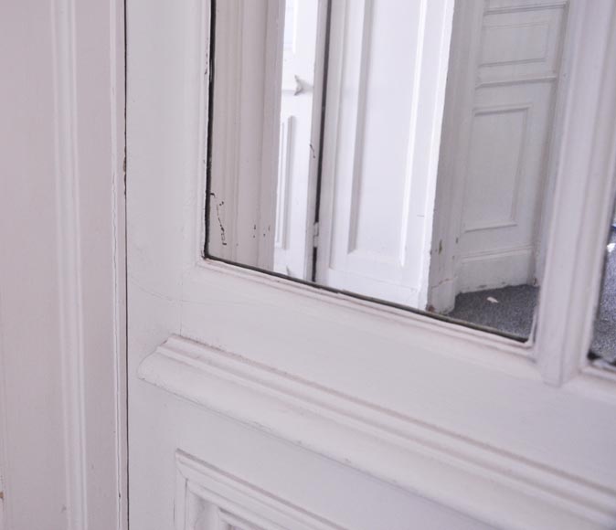 Simple door with small mirrors Simple door with small mirrors-3