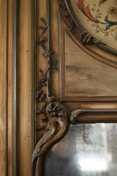 Trumeau decorated with an oil on canvas depicting a musician monkey Trumeau decorated with an oil on canvas depicting a musician monkey-7