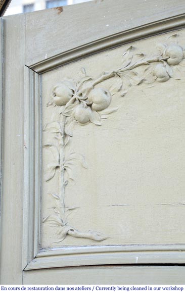 Antique trumeau decorated with garlands of fruit Antique trumeau decorated with garlands of fruit-2