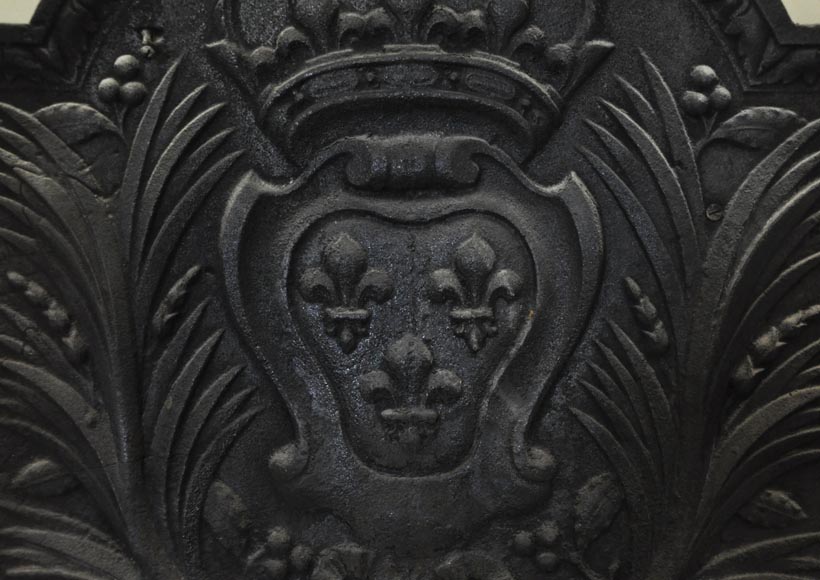 Antique cast iron fireback with French coat of arms, 19th century Antique cast iron fireback with French coat of arms, 19th century-1